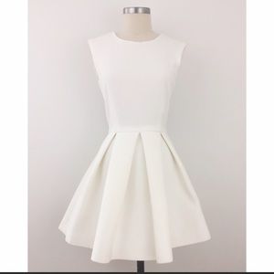 Lu Lu & Rose - White Open Back Dress - Size Small